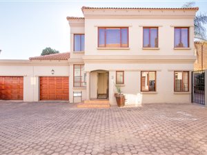 3 Bed Cluster in Blackheath