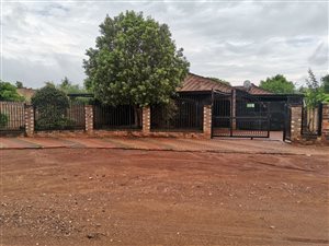 4 Bed House in Lebowakgomo