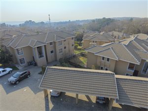 2 Bed Apartment in Paulshof