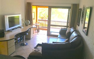 1 Bedroom Apartment in Pineslopes