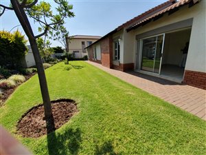 3 Bed House in Midlands Estate