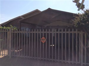 3 Bed Cluster in Risiville