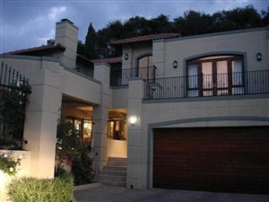 4 Bed Cluster in River Club