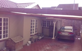 4 Bedroom House in Phoenix