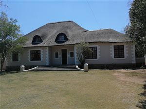 5 Bed House in Balmoral