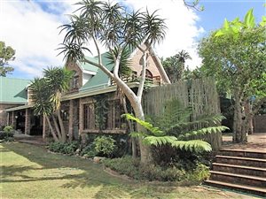 3 Bed House in Mossel Bay Central