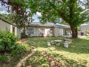 4 Bed House in Westdene