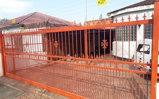 3 Bedroom House in Bezuidenhout Valley