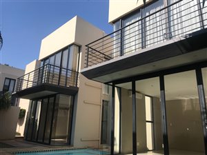 3 Bed Townhouse in Bryanston East