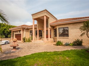 3 Bed House in Lovemore Heights