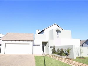 4 Bed House in Midstream Ridge Estate