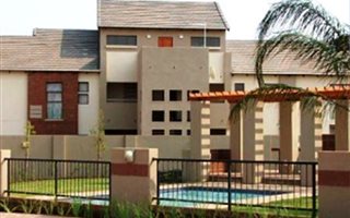 2 Bedroom Townhouse in Thornhill