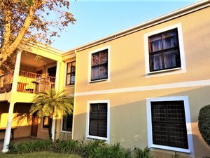 3 Bed Apartment in Robindale