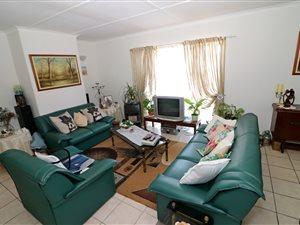 7 Bed Apartment in Bonaero Park