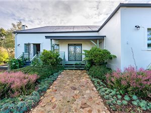 3 Bed House in Blanco