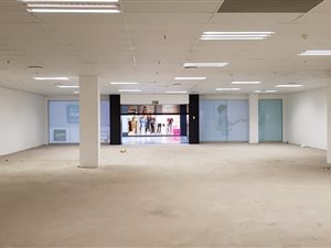 456 m² Retail Space in Highlands North