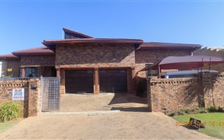 4 Bedroom House in Meredale