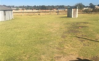 2 ha Land available in Petit
