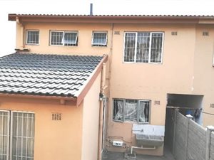 4 Bed Duplex in Rydalvale