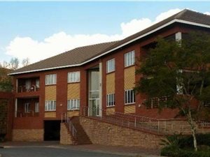 224 m² Commercial space in Maroeladal