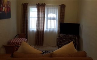 1 Bedroom House in Morninghill