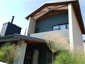 3 Bed House in Waterkloof