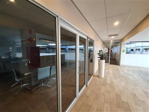 120.849998474121 m² Retail Space in Die Wilgers