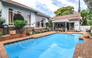 3 Bedroom House in Florida Glen