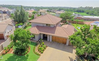4 Bedroom House in Glen Lauriston