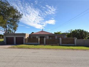 5 Bed House in Mount Pleasant