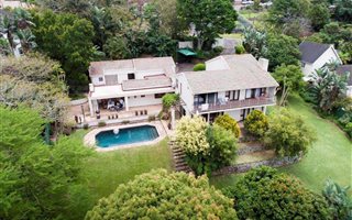 4 Bedroom House in Dawncliffe