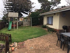 3 Bed House in Bluff