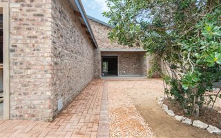 2 Bedroom House in Stilbaai