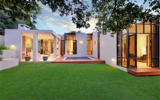 3 Bedroom House in Parktown North