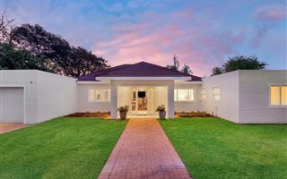 4 Bedroom House in Parkview