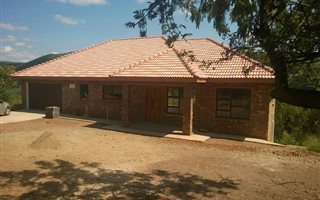 4 Bedroom House in Kranspoort