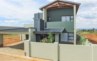 3 Bedroom House in Waterkloof