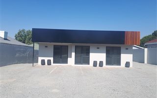 23 m² Office Space in Kokstad