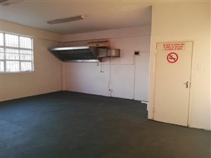 45 m² Commercial space in Sunford