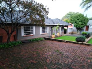 3 Bed House in Franklin Roosevelt Park