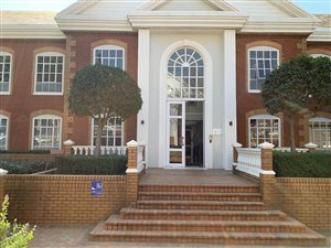 213 m² Commercial space in Bryanston