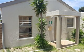 3 Bedroom House in Vredekloof East
