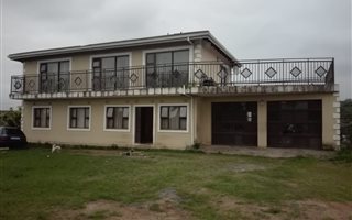 5 Bedroom House in Pinelands