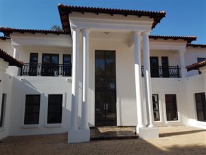 5 Bed House in Waterkloof Ridge