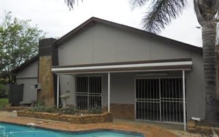 4 Bedroom House in Valhalla