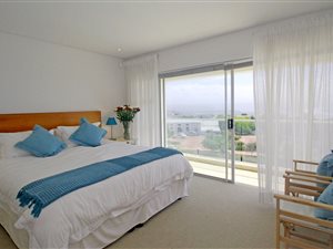 3 Bed Apartment in Plettenberg Bay