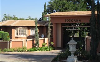 3 Bedroom Townhouse in Waterkloof