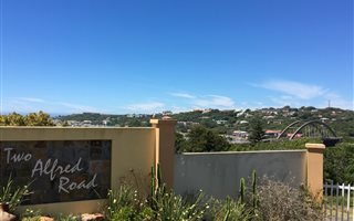 348 m² Land available in East Bank