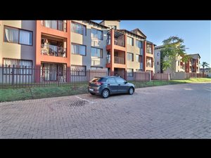 2 Bed Townhouse in Ruimsig