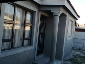 3 Bed House in Brentwood Park